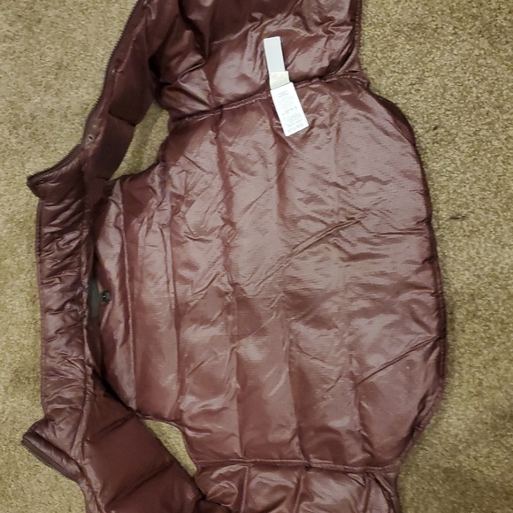 J Crew Puffer Vest - Picture 4 of 7
